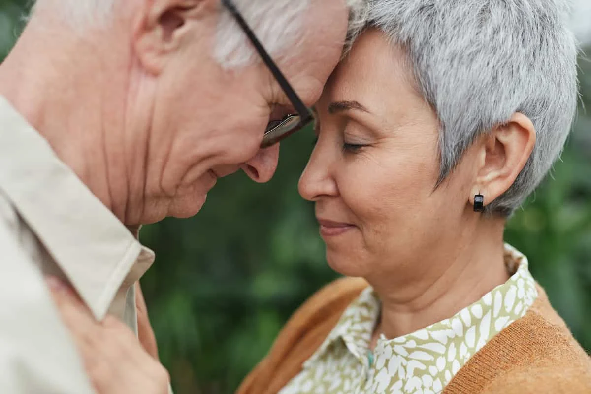 How to predict if a relationship will end in marriage