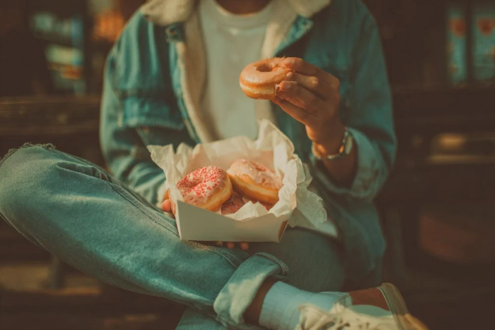 New Research Reveals Satiated Brains Still Crave Food, Challenging Willpower Narratives in Obesity Crisis